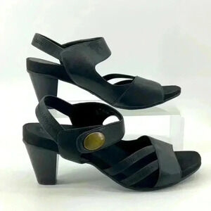 AETREX  LEATHER BLACK HEEL SANDALS
